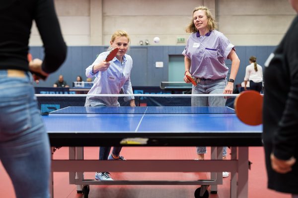 Riesentischtennis