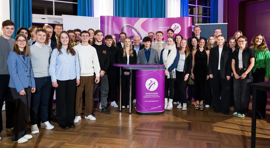 33 junge Engagierte erhalten ihr Stipendium 2026